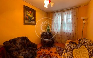 Apartament de vânzare cu 3 camere în zona Dacia, Oradea - Poză 4