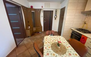 Apartament cu 3 camere de inchiriat-str Moldovei-Zona Tudor - Poză 6