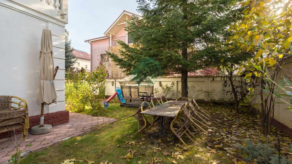 Vila spatioasa in zona Erou Iancu Nicolae - British School - Poză 5
