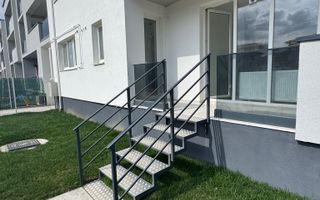 Apartament 3 camere de vânzare in Șelimbăr zona Pictor Brana - Poză 2