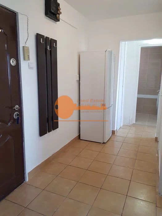 Apartament cu 2 camere in zona Uverturii - Poză 1