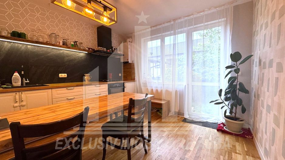 Apartament cu 2 camere cu curte privata, Cetate - Poză 1