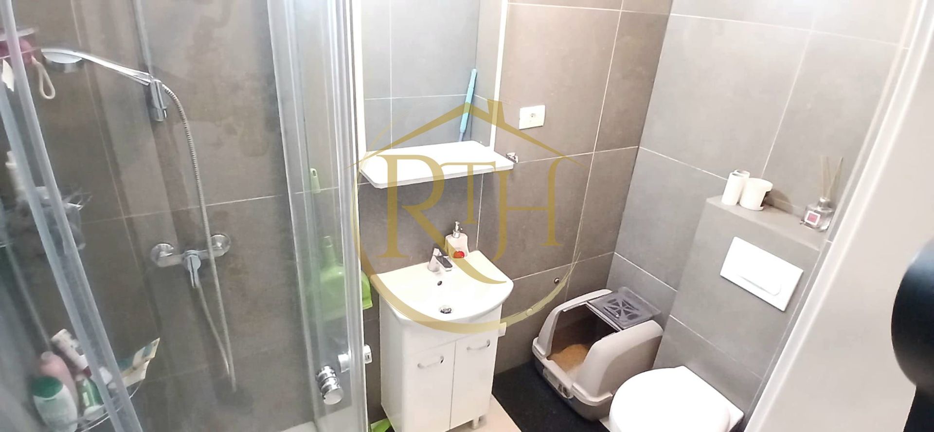 Oferim spre vânzare un apartament deosebit cu 3 camere, în zona Buziașului! - Poză 19