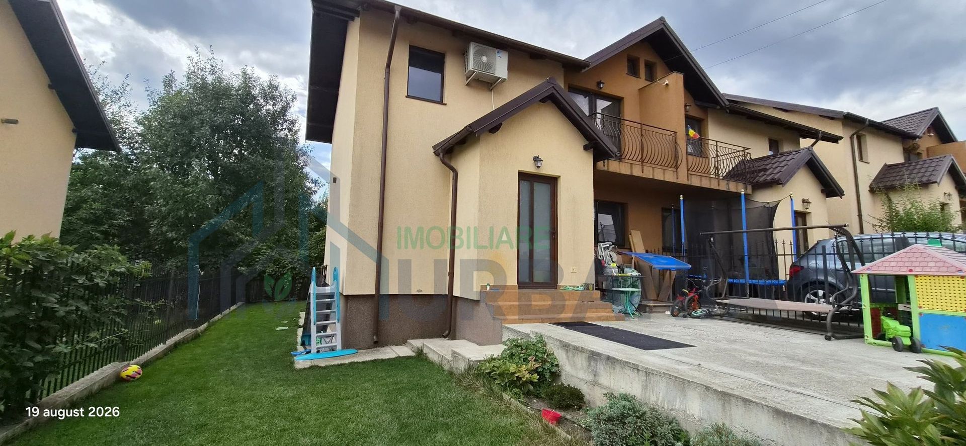 Duplex modern de vânzare, 3 camere, complet mobilat și utilat, cu 3 locuri de parcare – Valea Adâncă (Strada Cornești) - Poză 1