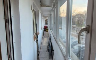 Apartament cu 3 camere - Stefan cel Mare - bloc an 1979 - Poză 8