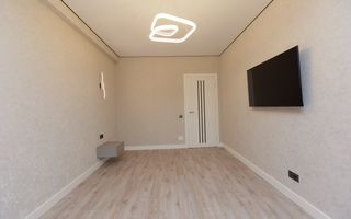 Vânzare, apartament, 2 camere, str. Iurie Babei, Botanica. - Poză 8