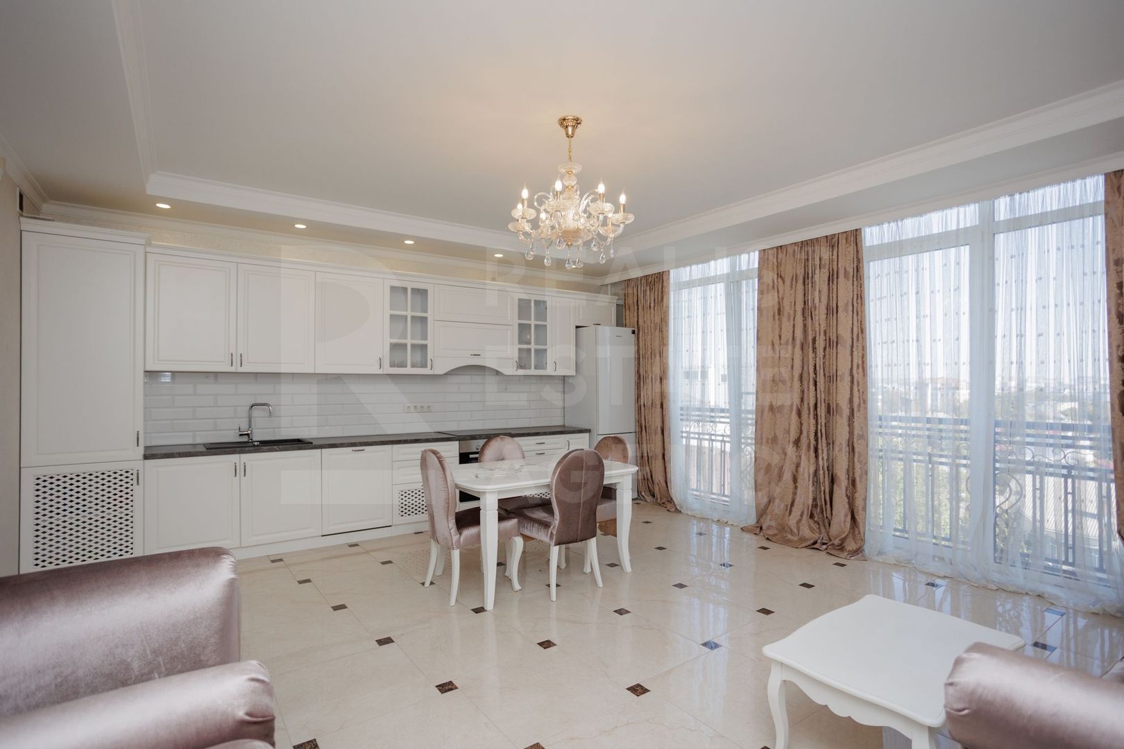 Chirie, apartament, 3 camere, Strada Bernardazzi, Centru - Poză 11