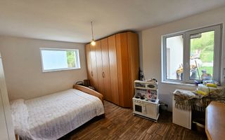 Casa noua, 6 camere, 2763 mp teren, comuna Vintu de Jos - Poză 13