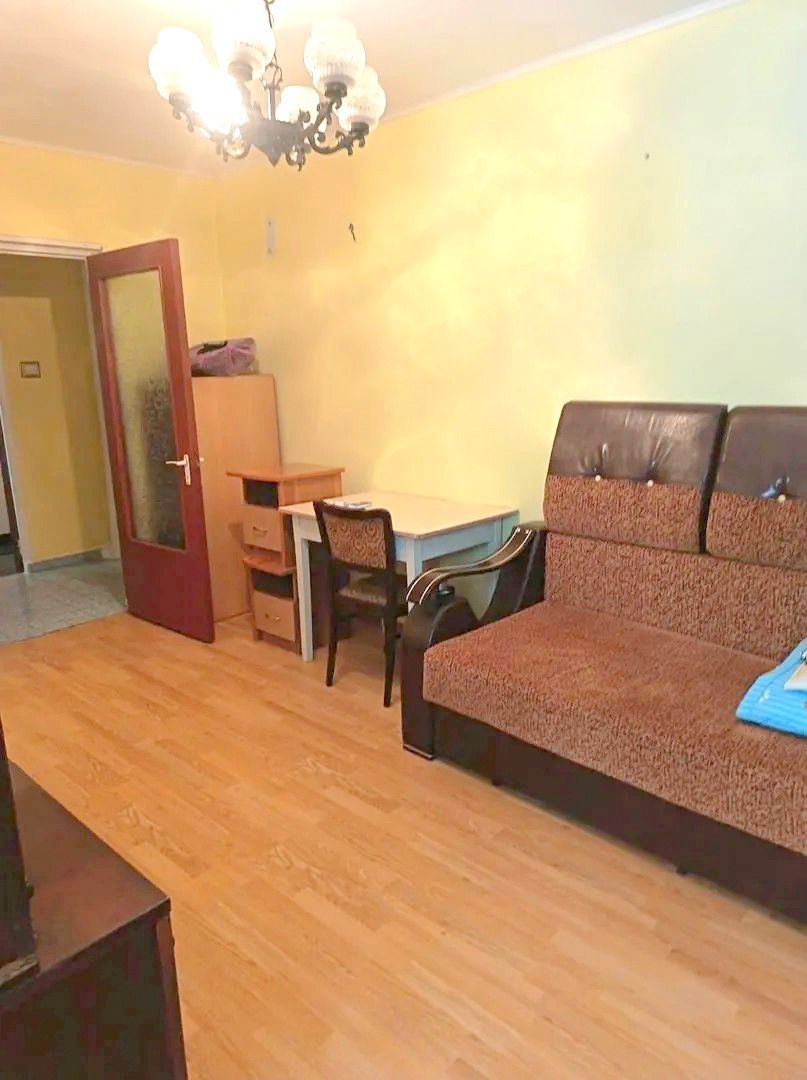 De vanzare apartament cu 2 camere, Micro 13, parter, 50.000 euro - Poză 2