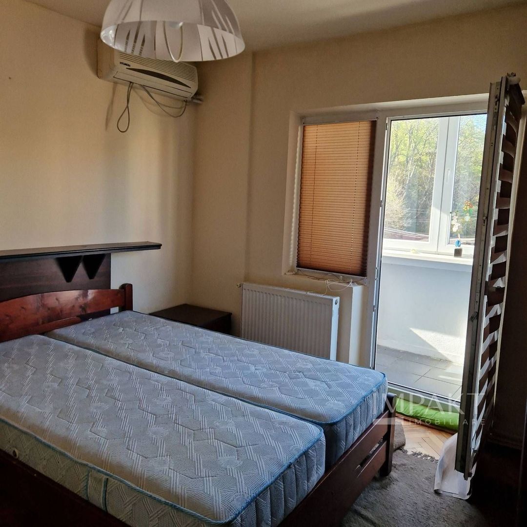 Apartament cu 4 camere de inchiriat in zona Platinia - Poză 5