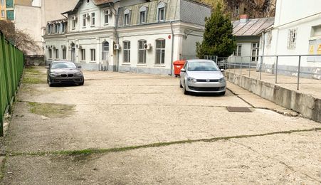 Inchiriere cladire spatii birouri-teren 1000mp Calea Victoriei CEC