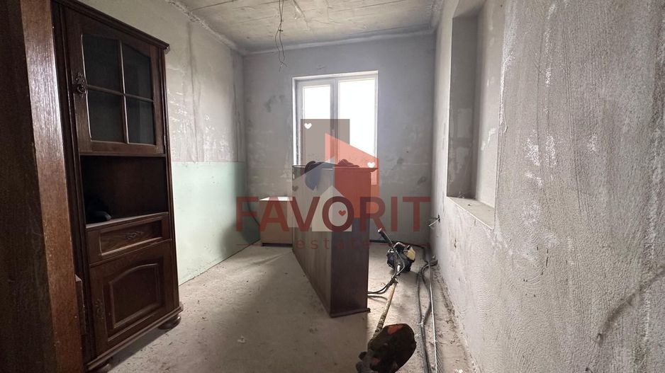 Casa individuala | 5 camere | Teren generos | Sacalaz | - Poză 7