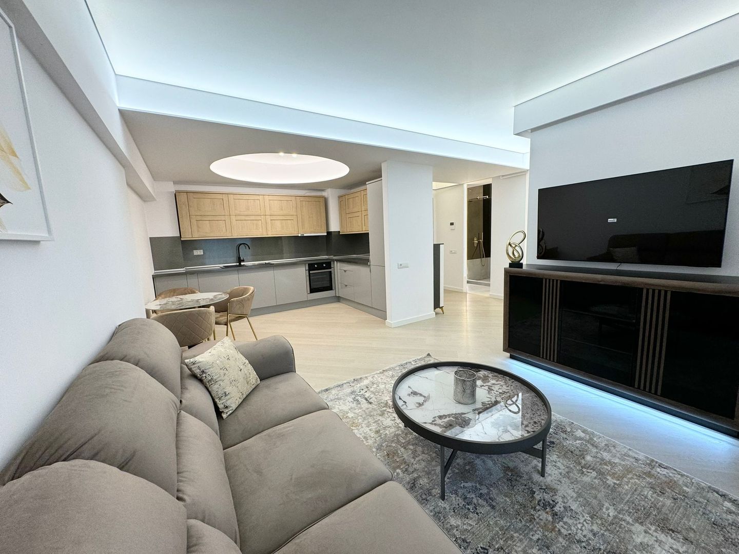 Apartament 3 camere I Cortina North I Parcare - Poză 1