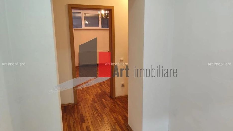 Apartamentul "KONFORTA", intrare separata - Poză 17