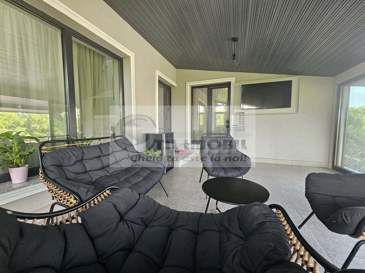 Vila plan parter - mobilata utilata - lux - Valea Adanca - Poză 18