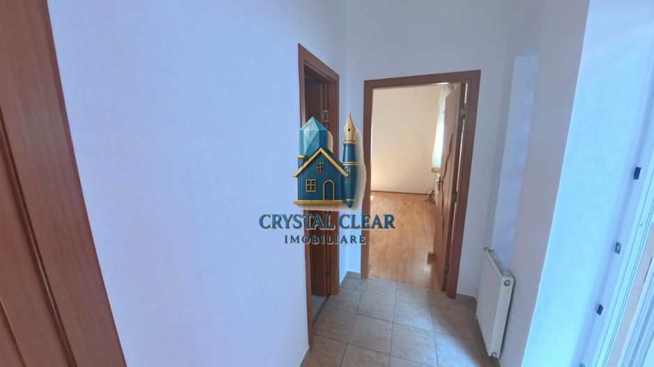 Două case în curte comună, 6 camere + 385 teren - zona semicentrală - Poză 22