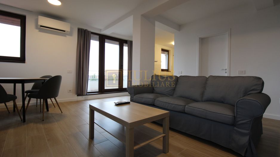 LOFT amenajat modern, 2 bai. Zona de sud. - Poză 8