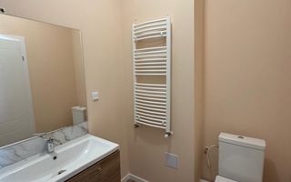 Apartament 3 camere, 58 mp, garaj, bloc nou, zona Eroilor - Poză 11