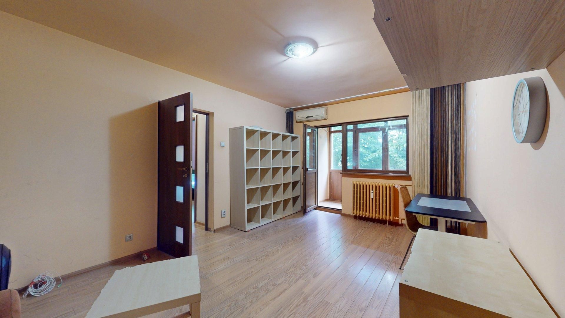 Apartament de vanzare -2 camere decomandat - Teiul Doamnei - Poză 1