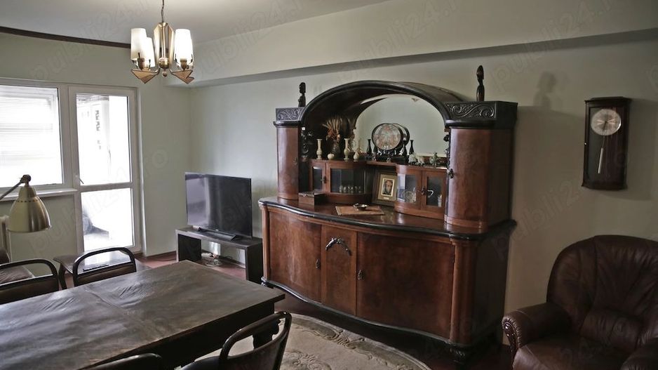Vand apartament 4 camere zona obor 92mp - Poză 1