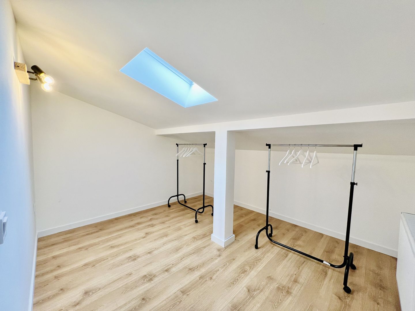 Penthouse 3 camere, 2 băi, mobilat complet, dressing - întabulat - Poză 11