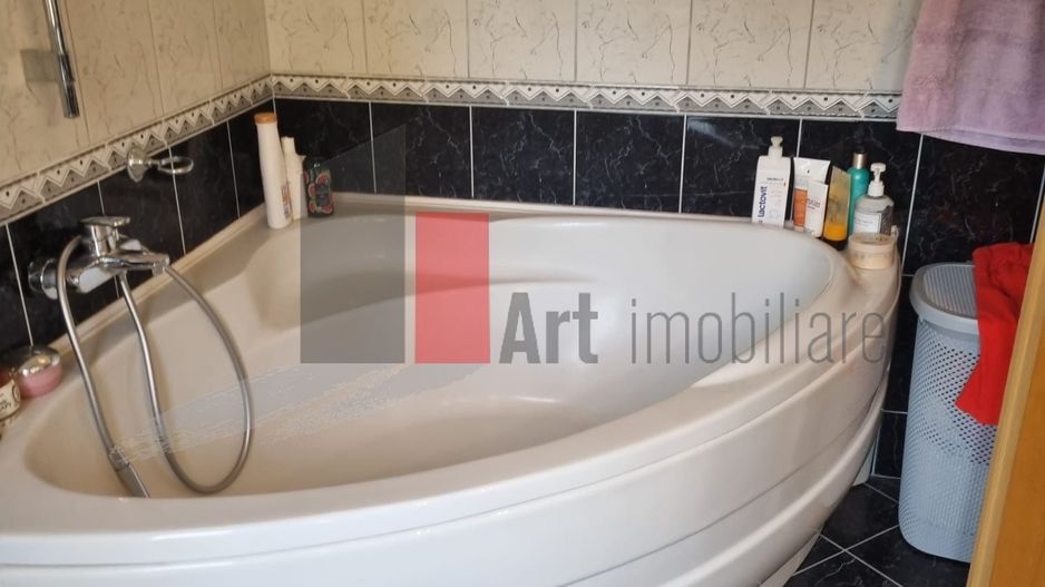 VILA PARCUL CIRCULUI - Poză 8