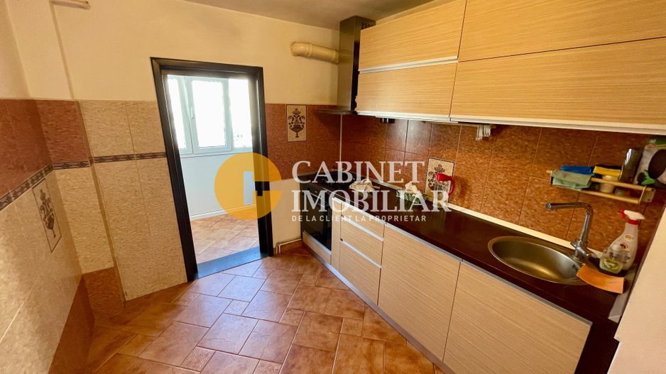 Zimbru/Dacia - 3 Camere Decomandat - Etaj 2 - Bloc dupa 1980 - Poză 8