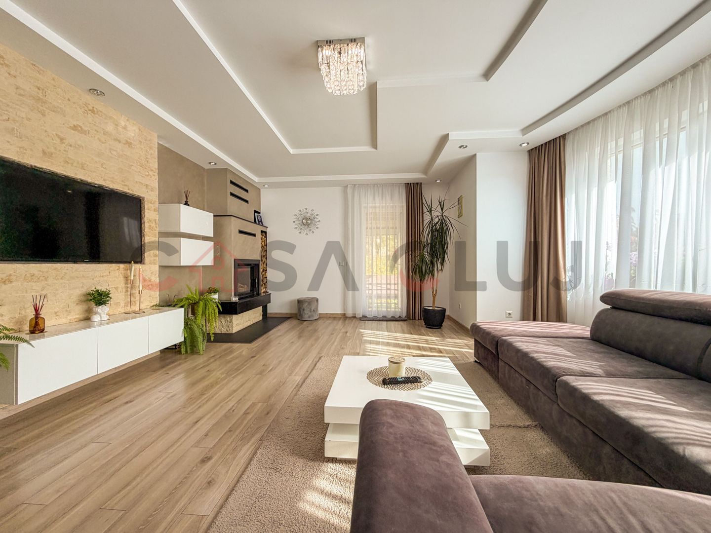 Casa individuală cu teren de 1400 mp, Salicea - Poză 6