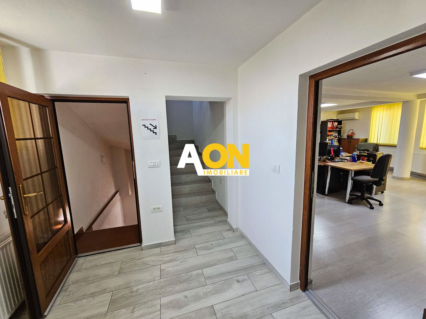 Casa S+P+M, 9 camere, ideala pentru birouri sau clinica, zona Centru - Poză 11