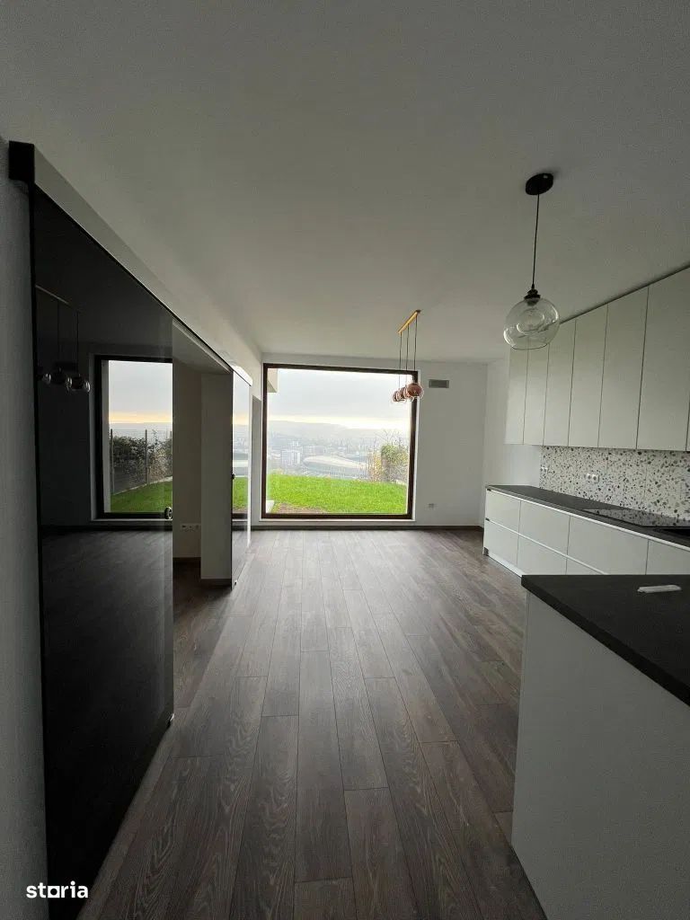 Casa de închiriat cu vedere superba asupa orasului Cluj - Poză 4