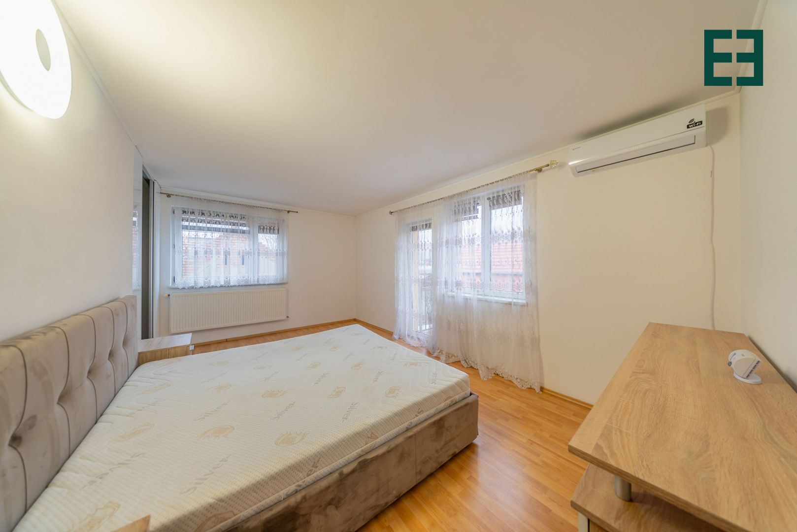 De închiriat - Apartament la casă cu 2 camere zona UTA - Arad - Poză 11