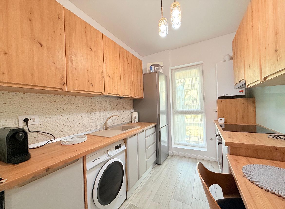 AP. 2 CAMERE AMBIANCE RESIDENCE, PARCARE, INCALZIRE PARDOSEALA, LUX - Poză 5