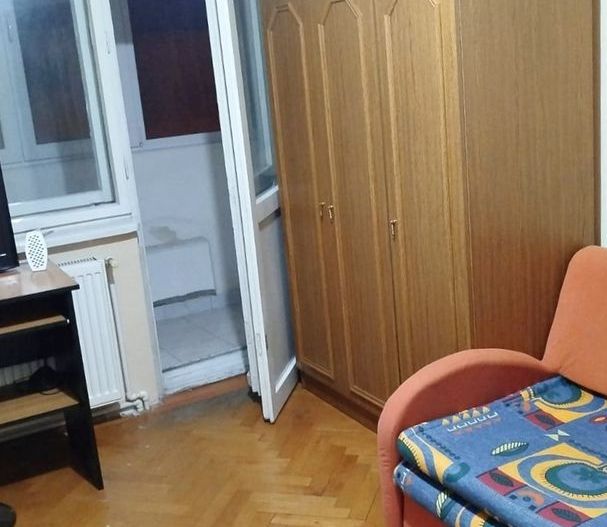 Apartament cu 3 camere, etaj intermediar - Piata Centrala - Poză 8