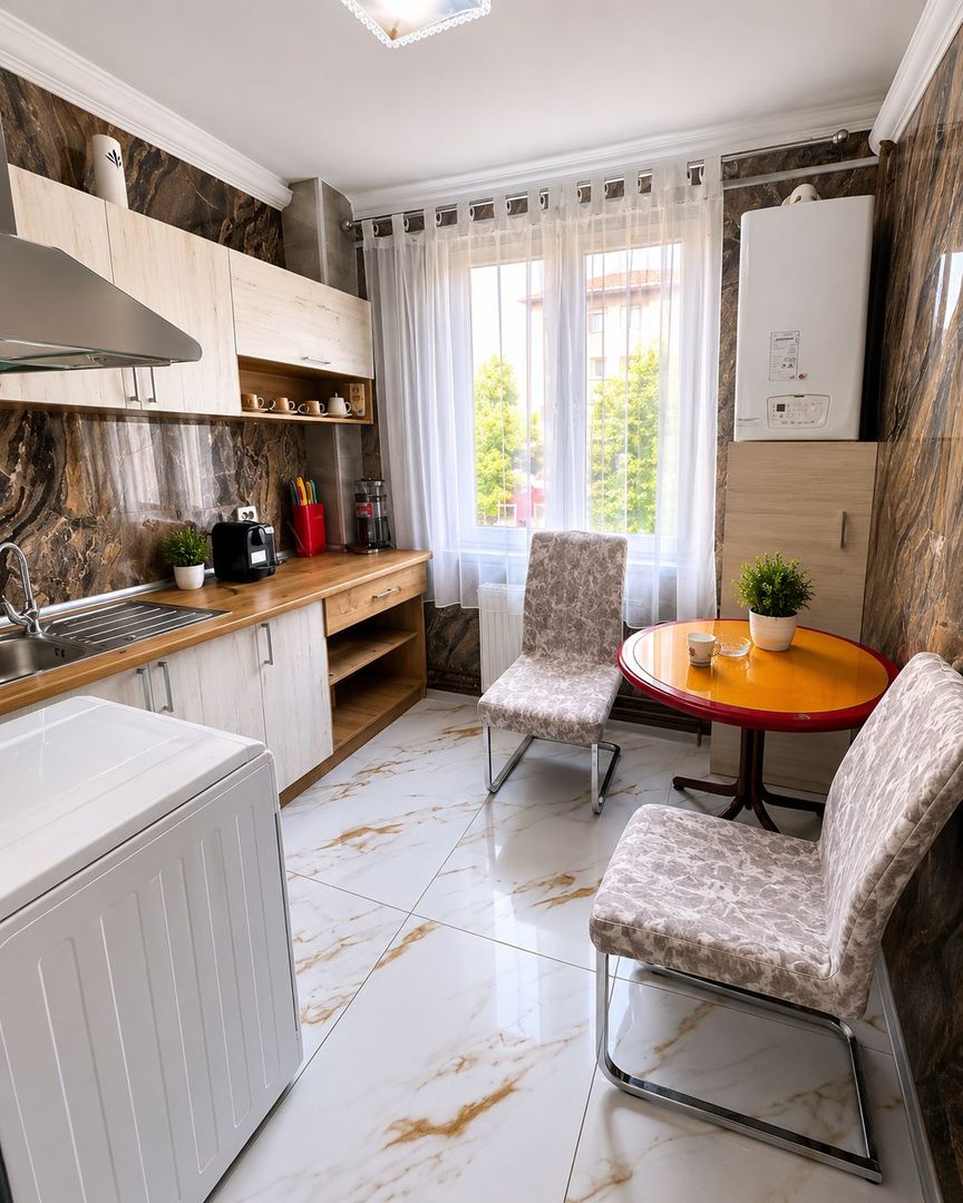 Apartament spațios 3 cam, complet renovat, mobilat – disponibil 01.07. - Poză 10