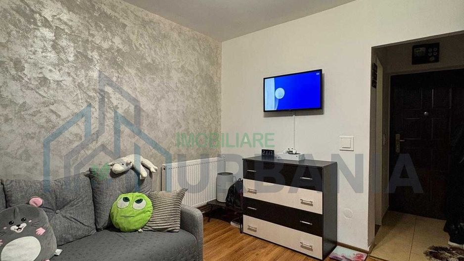 Vand Garsoniera Baza 3, Carrefour Felicia - Poză 1