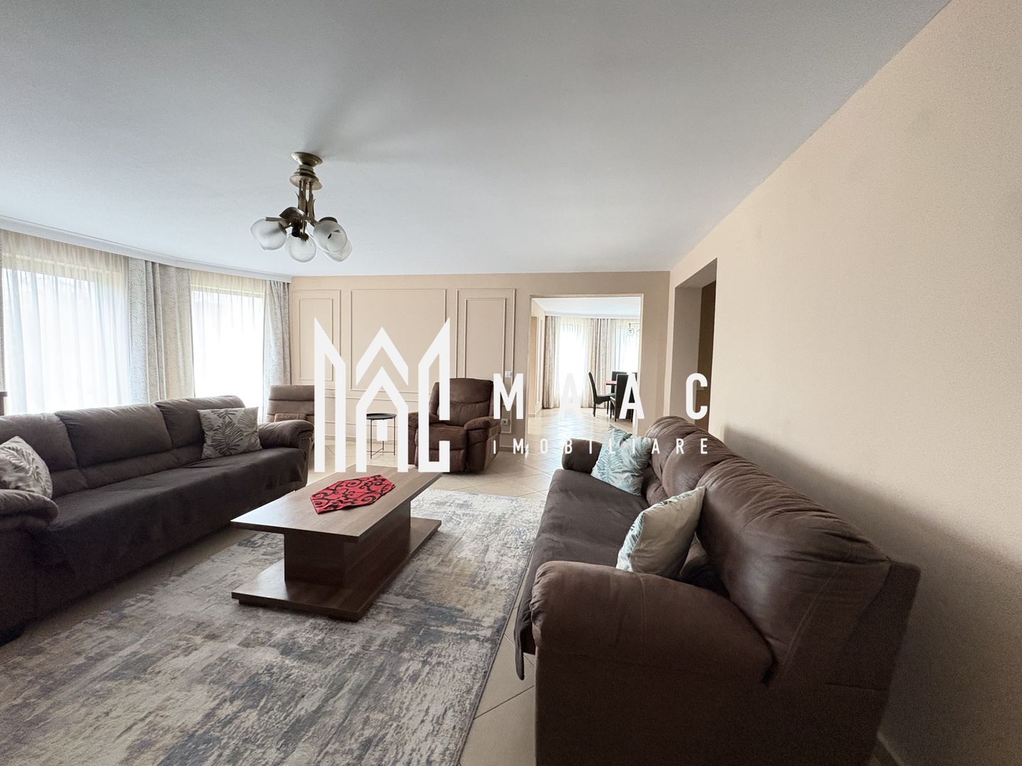 Casa cu 5 camere  I Curte 920 mp  I Tocile - Poză 16