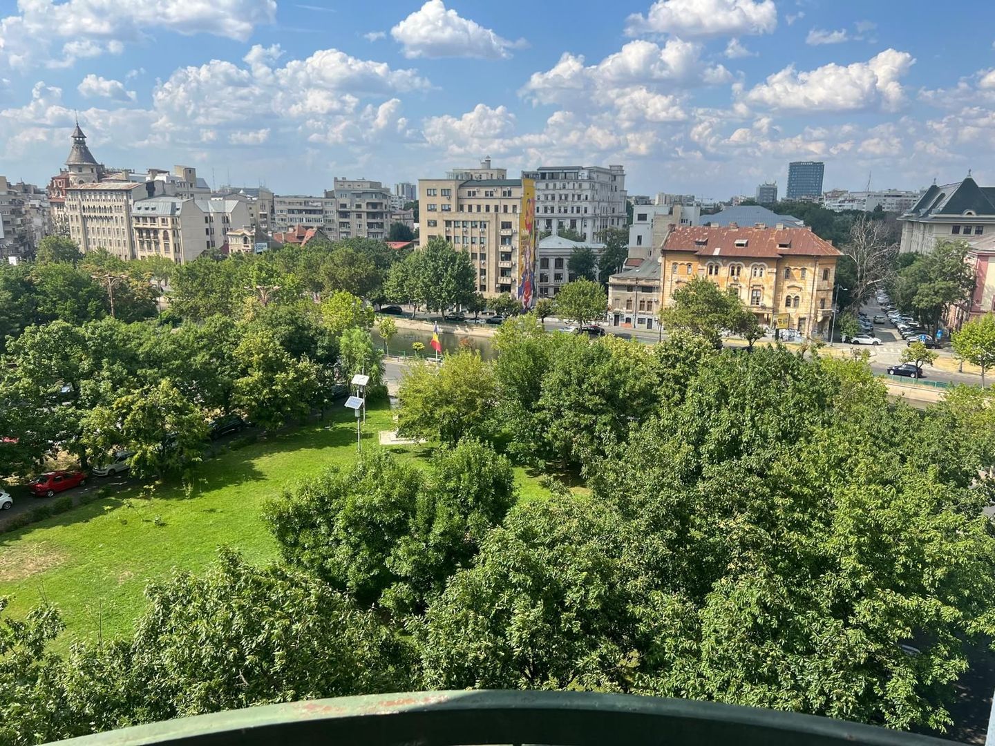 Inchiriere apartament modern cu 2 camere  zona Izvor vedere la parc - Poză 16