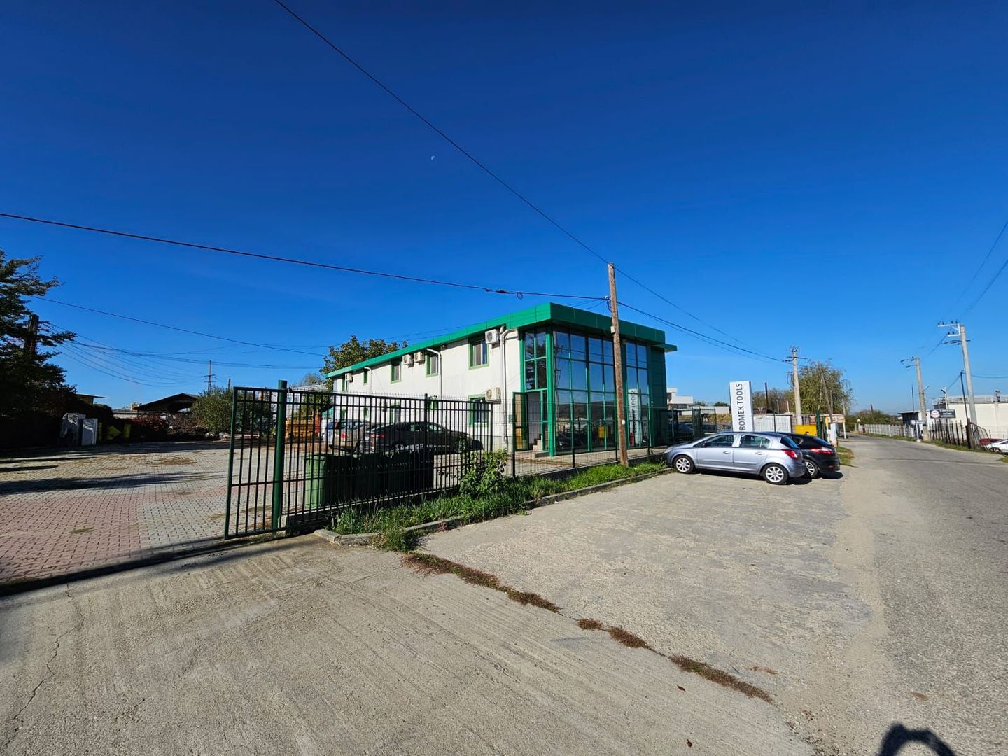 Inchiriere spatii birouri, curte pavata 800 mp, Bascov - Autostrada - Poză 13