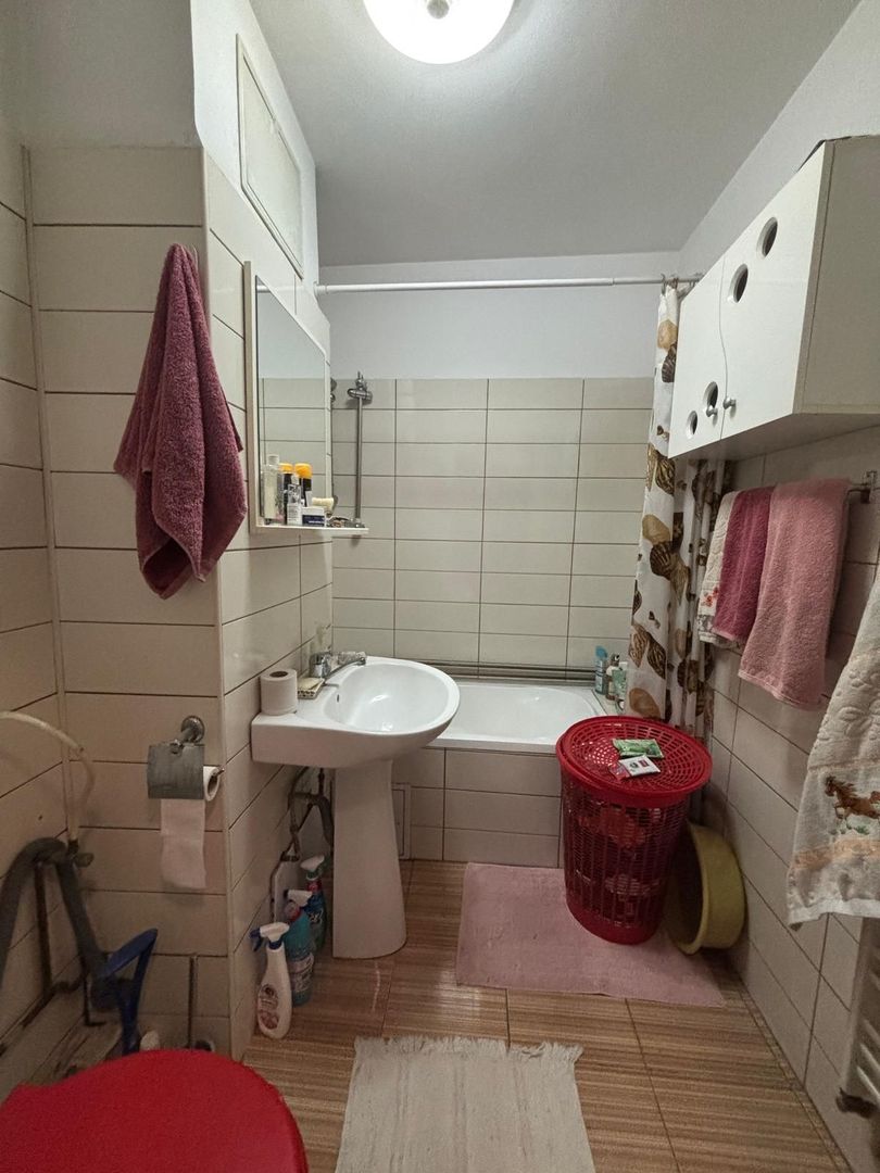 Apartament 3 camere decomandat Titulescu Piata Victoriei T670 - Poză 7