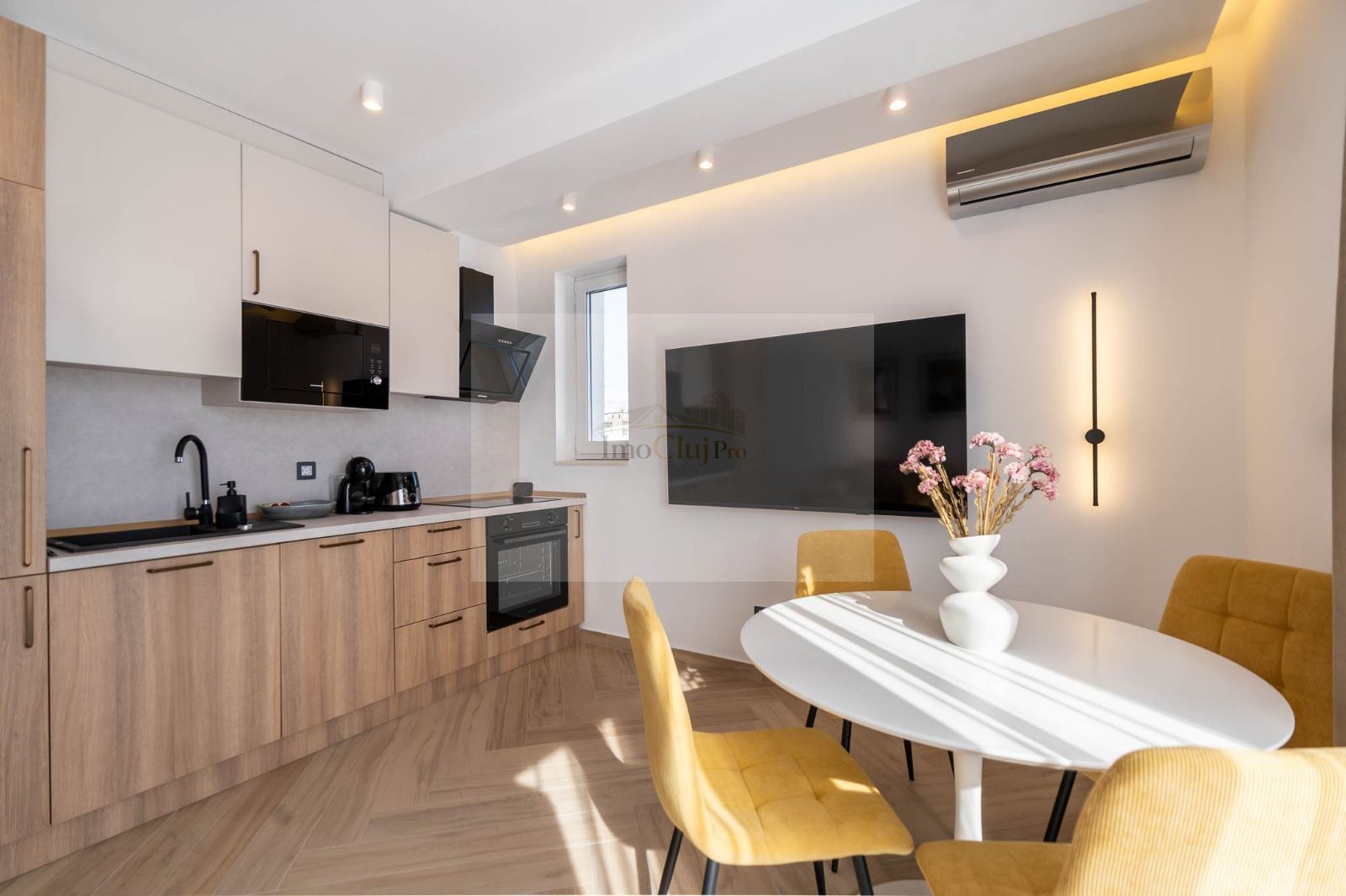 Penthouse LUX cu terasă 150 mp & jacuzzi | Iulius Mall – FSEGA - Poză 7