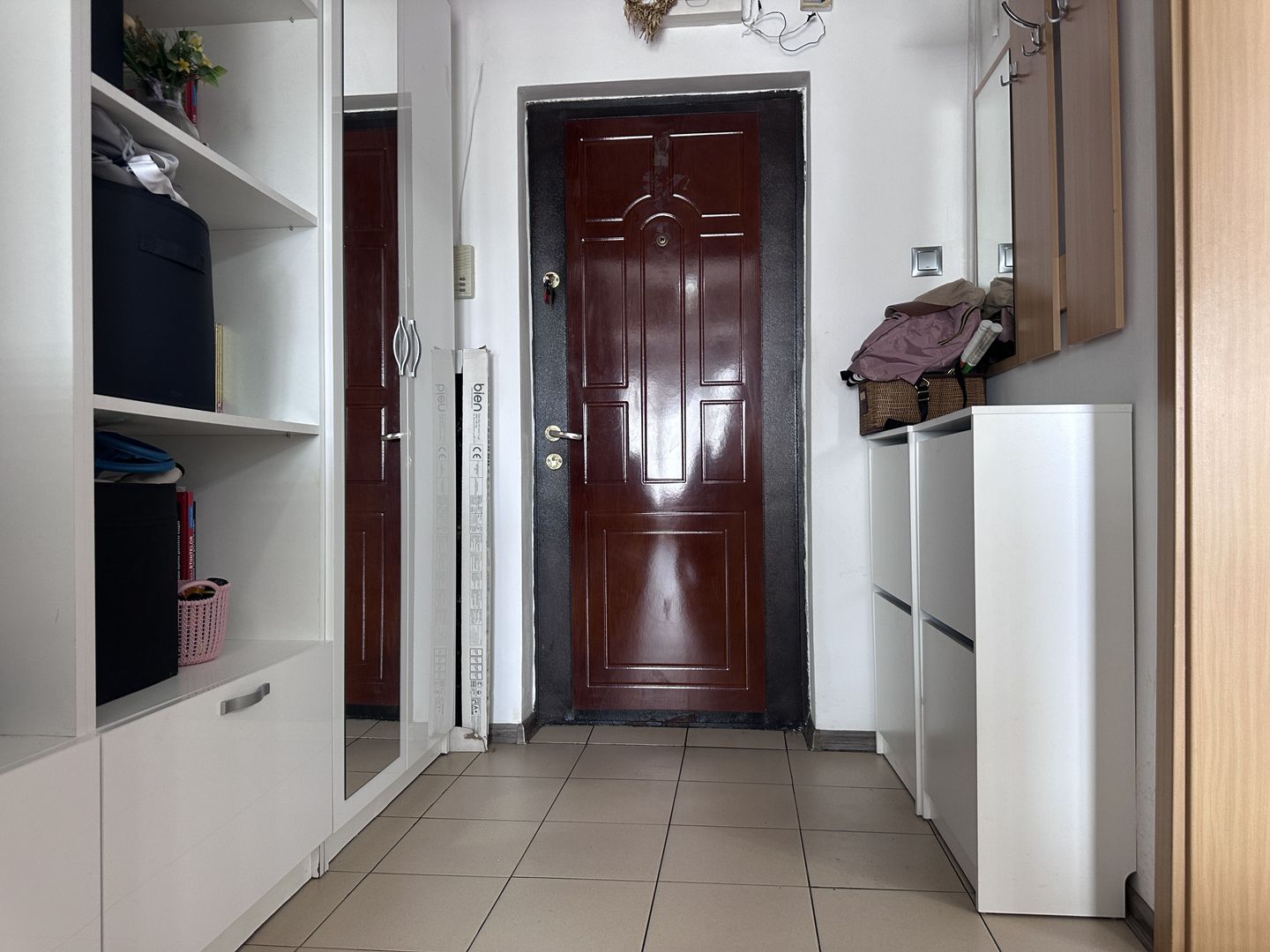 Primitor și luminos! Vânzare apartament cu 2 camere în M6, Târgoviște. - Poză 5