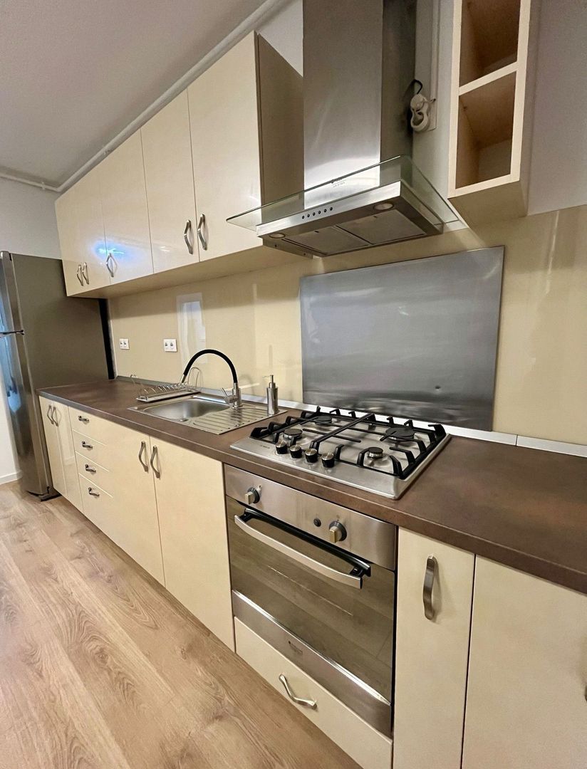 AP. 2 CAMERE JIULUI, BLOC NOU, BUCATARIE OPEN-SPACE, METROU 5 MINUTE - Poză 5