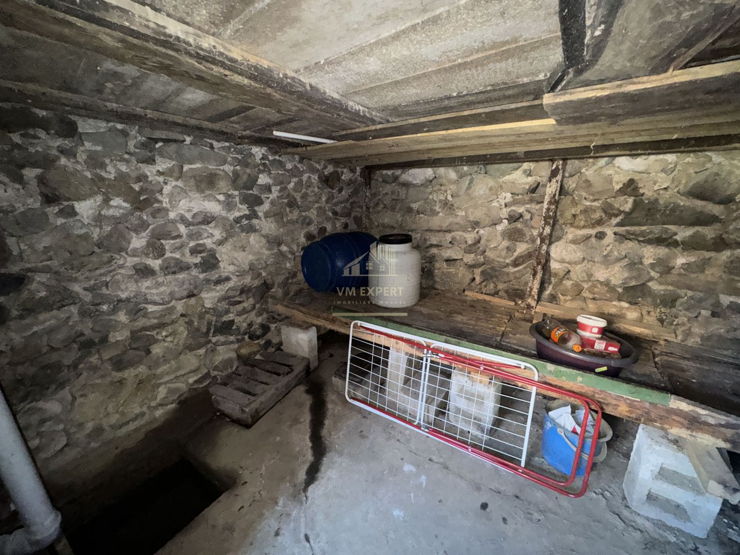 CASA 3 CAMERE+ANEXA 2 CAMERE GARAJ TEREN 2430MP BEREVOIESTI ARGES - Poză 23