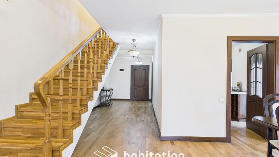 Tur virtual:  Duplex modern, luminos și spațios cu garaj – zona Lunei - Poză 5