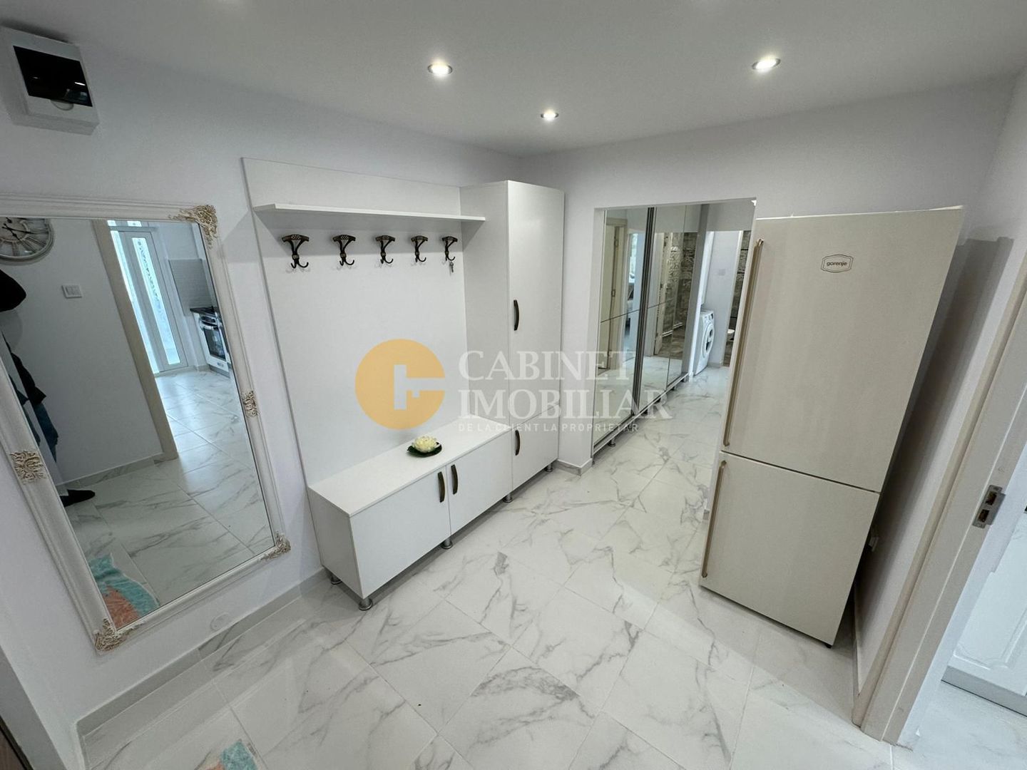 3 CAMERE DECOMANDAT 74 MP ULTRAFINISAT - Poză 3