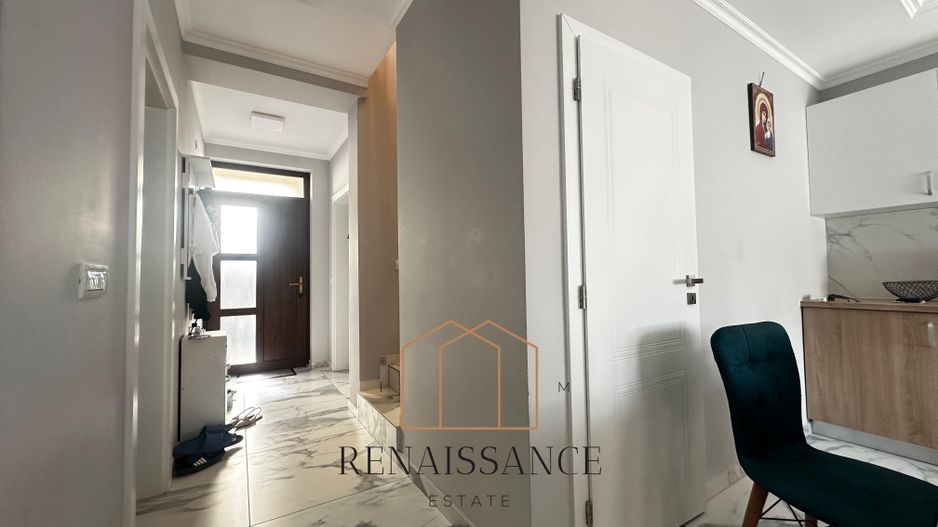 Dumbravita Triplex 5 camere 2 Bai | 115mp utili Terasa 30mp - Poză 7