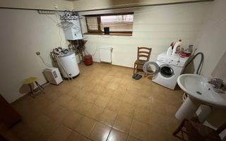 Casă / Vilă cu 6 camere în zona  Calea Aradului - Poză 31