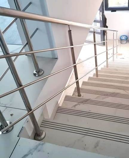 Confort, stil și liniște – vilă duplex modernă în Berceni - Poză 8