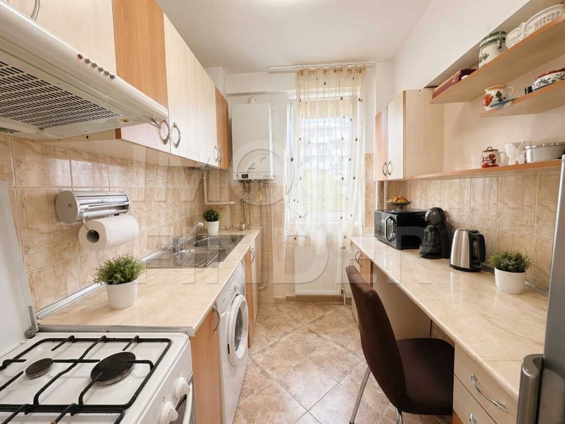 Apartament semidecomandat | 43 mp | Etaj 5 | Balcon închis | Mobilat complet - Poză 2