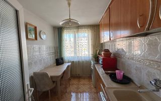 Apartament cu 3 camere  | 55 mp | Centru  |  Comison 0 - Poză 7